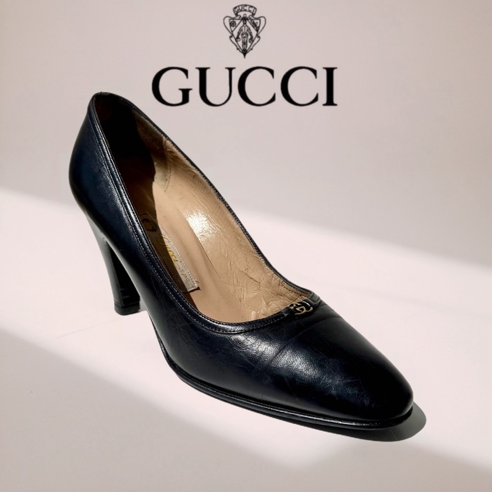 🚨Extremely Rare Gucci Vintage AW 1985 Black Leather Gold Logo Heels Size 34.5 B